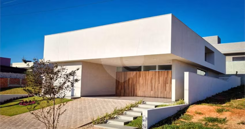 Condomínio com 3 quartos à venda em Residencial Tamboré - SP