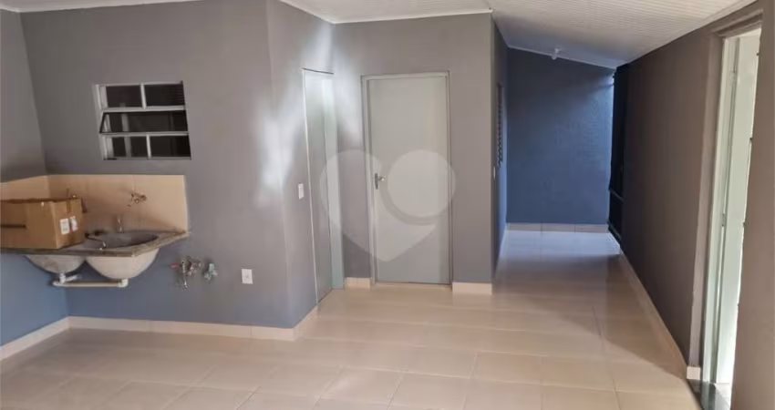 Casa com 3 quartos à venda em Vila Industrial - SP