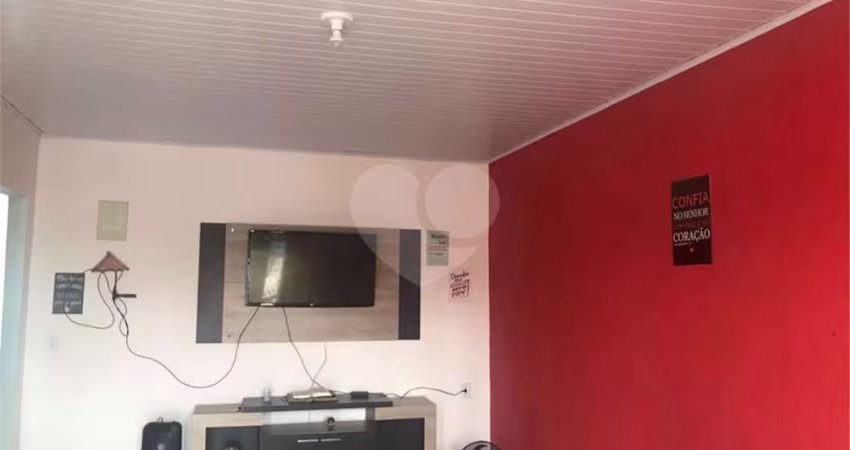 Sobrado com 4 quartos à venda em Vila São Paulo - SP