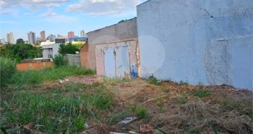 Terreno à venda em Vila Souto - SP