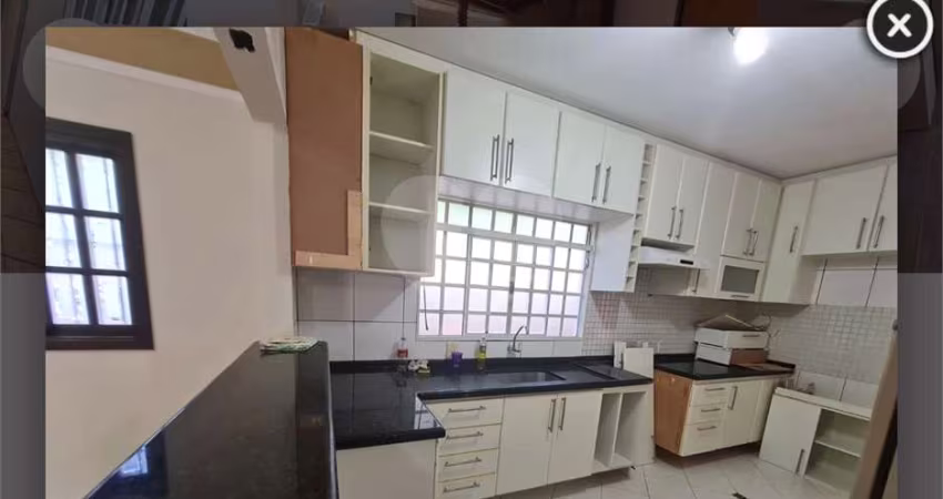 Casa com 3 quartos à venda em Vila Industrial - SP