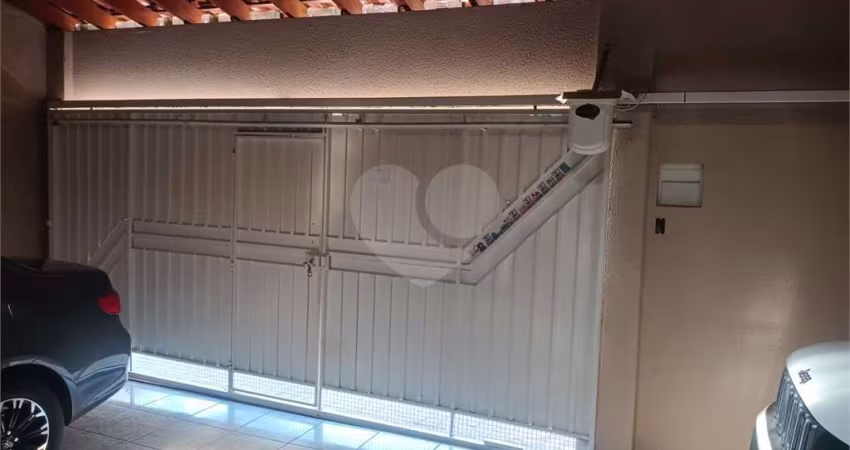 Casa com 2 quartos à venda em Jardim Petrópolis - SP