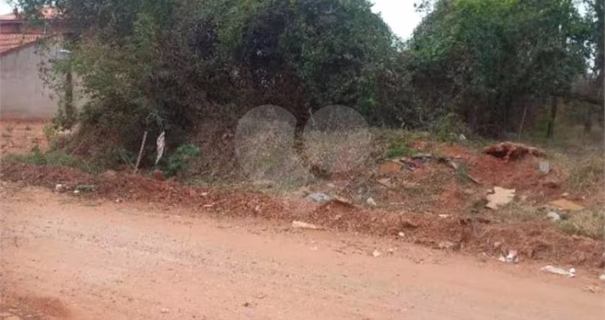 Terreno à venda em Tangarás - SP