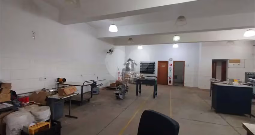 Barracão / Galpão / Depósito para alugar na Rua Bernardino de Campos, Vila Falcão, Bauru