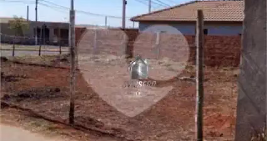 Terreno em condomínio fechado à venda na Januário Honorio Freitas, Condomínio Vargem Limpa, Bauru
