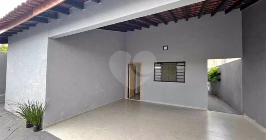 Casa com 2 quartos à venda em Parque Jaraguá - SP