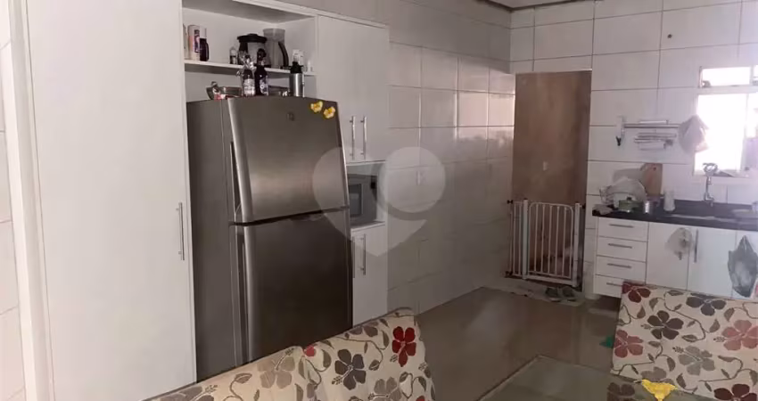 Casa com 2 quartos à venda ou para locação em Parque Viaduto - SP