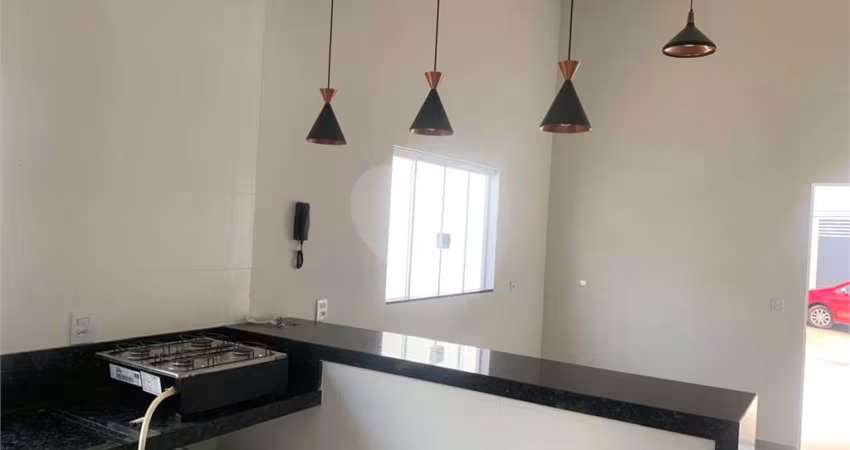 Casa com 3 quartos à venda ou para locação em Vila D'aro - SP