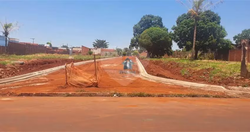 Terreno em condomínio fechado à venda na Marcelo Dario, Jardim Bela Vista, Pederneiras