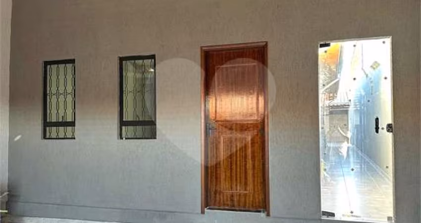 Casa com 2 quartos à venda em Parque Santa Edwiges - SP