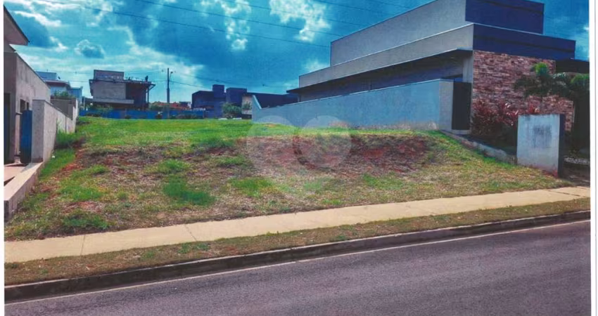 Terreno à venda em Samambaia Parque Residencial - SP