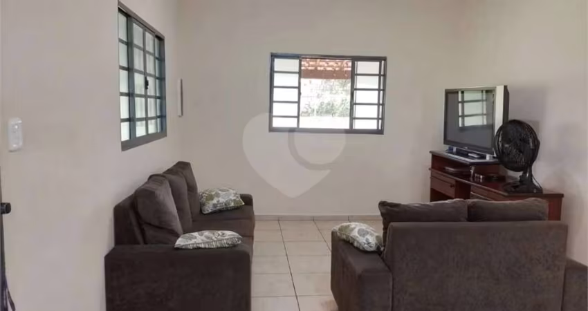 Chácara com 2 quartos à venda em Rio Verde - SP