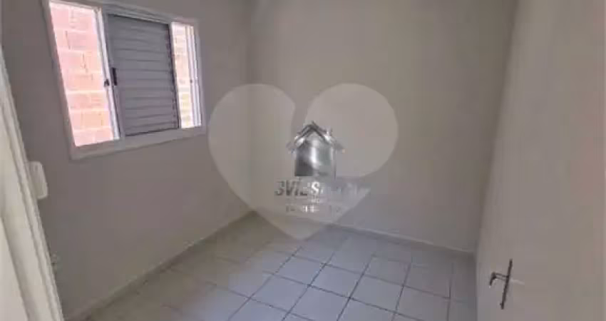 Casa com 2 quartos à venda na Edemur Moralles, Condomínio Vargem Limpa, Bauru