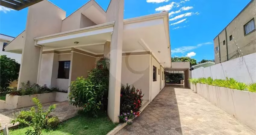 Casa com 2 quartos à venda na Rua Santos Dumont, Vila Becheli, Bauru
