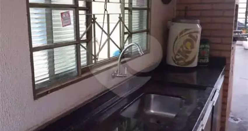 Casa com 3 quartos à venda na Rua João Batini, Jardim Godoy, Bauru