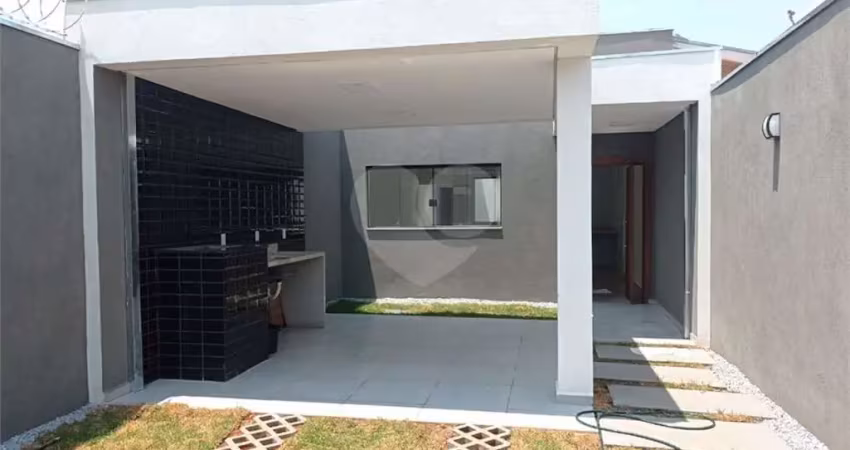 Casa com 3 quartos à venda na Rua Rafael Nicolau Martins Oliares, Vila Santista, Bauru