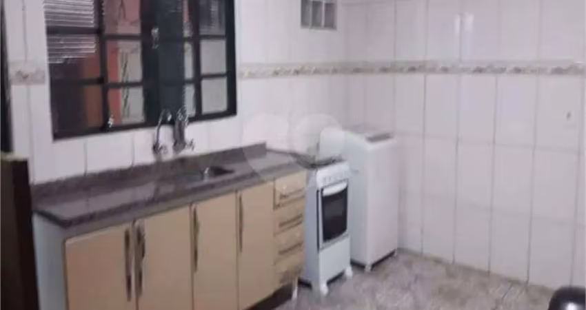 Casa com 2 quartos à venda na Rua Juvenal Bastos, Parque Jaraguá, Bauru