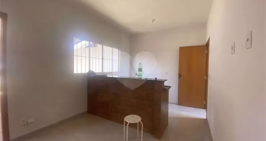 Casa com 2 quartos à venda na Rua Carlos Pereira Bicudo, Parque Jaraguá, Bauru