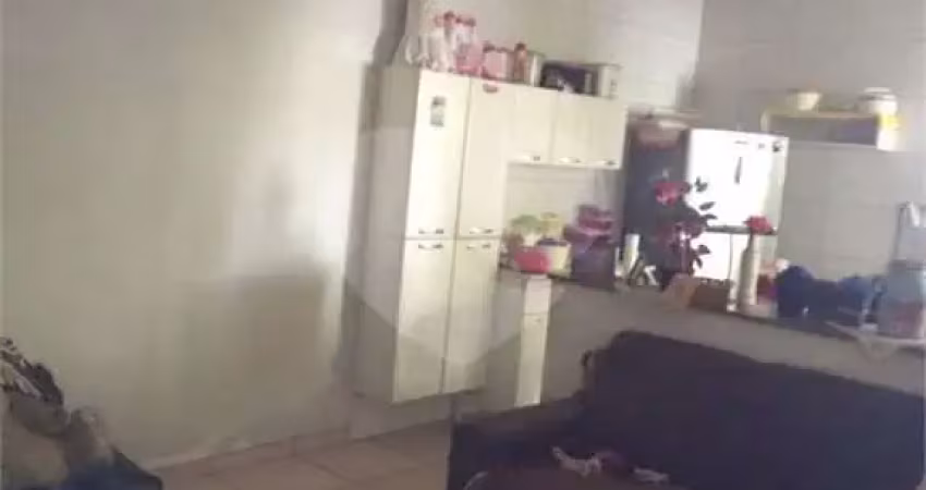 Casa com 1 quarto à venda na Rua Alfredo Gonçalves D'Abril, Jardim Ivone, Bauru