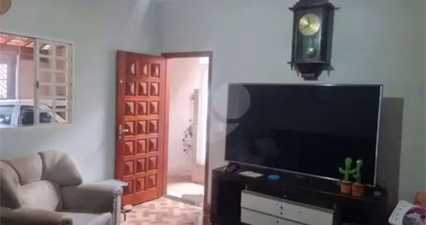 Casa com 3 quartos à venda na Rua Venezuela, Vila Santa Inês, Bauru