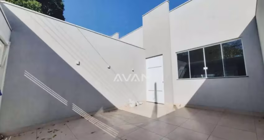 Casa com 3 dormitórios à venda, 105 m² por R$ 490.000,00 - Cidade Jardim II - Americana/SP