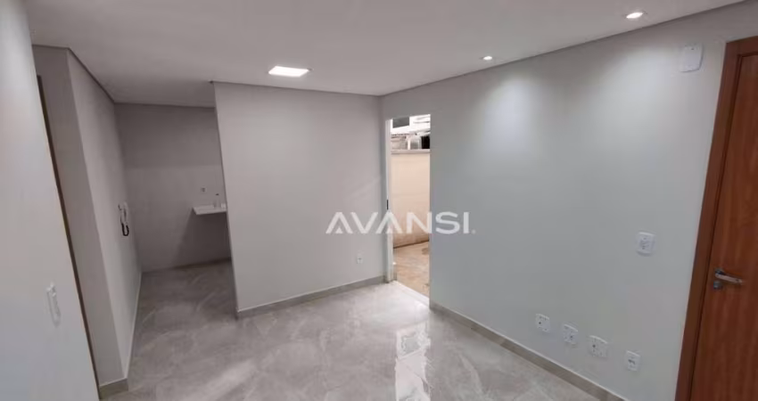 Apartamento Condomínio Aspen com 2 dormitórios à venda, 45 m² por R$ 200.000 - Morada do Sol - Americana/SP