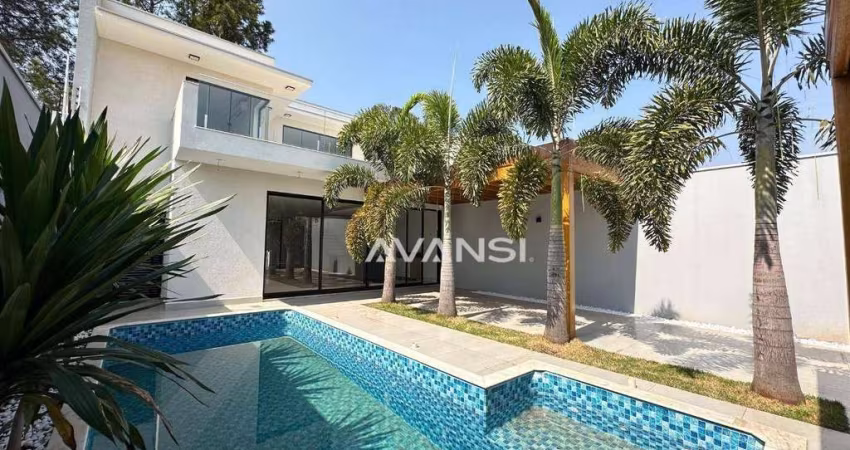 Casa com 3 dormitórios à venda, 256 m² por R$ 849.500,00 - Jardim Aranha Oliveira - Santa Bárbara D'Oeste/SP
