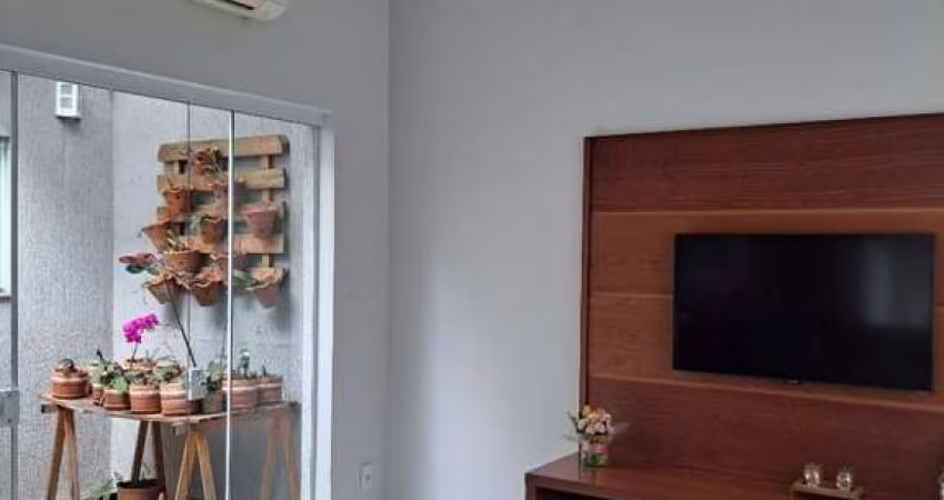Casa com 3 dormitórios à venda, 90 m² por R$ 477.000,00 - Jardim Campos Verdes - Nova Odessa/SP