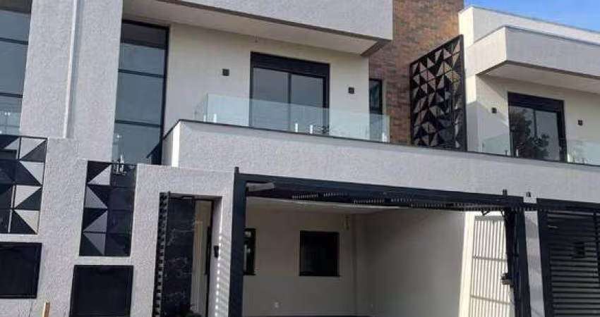 Sobrado com 3 dormitórios à venda, 135 m² por R$ 807.000,00 - Centro - Cascavel/PR
