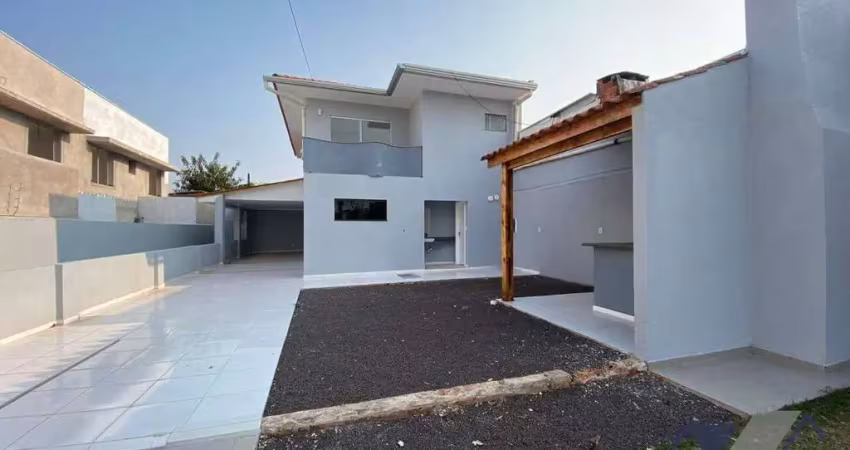 Sobrado com 3 dormitórios para alugar, 261 m² por r$ 3.715,00/mês - country - cascavel/pr