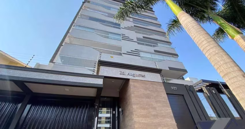Apartamento com 3 quartos para alugar na Rua da Bandeira, Centro, Cascavel