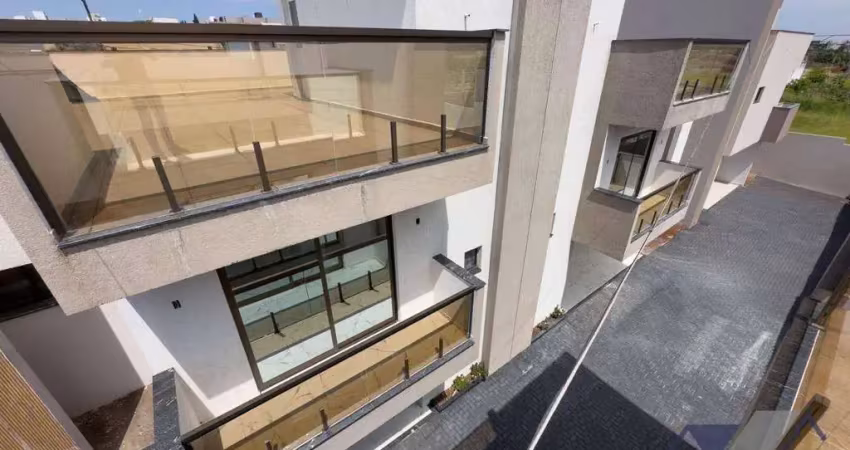 Sobrado com 3 dormitórios à venda, 136 m² por R$ 899.000,00 - Santo Inácio - Cascavel/PR