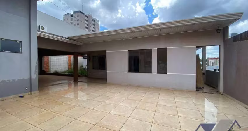Casa comercial para alugar na Rua Erechim, Centro, Cascavel