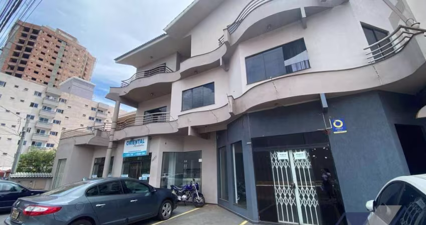Sobrado com 4 dormitórios à venda, 633 m² por R$ 5.500.000,00 - Coqueiral - Cascavel/PR