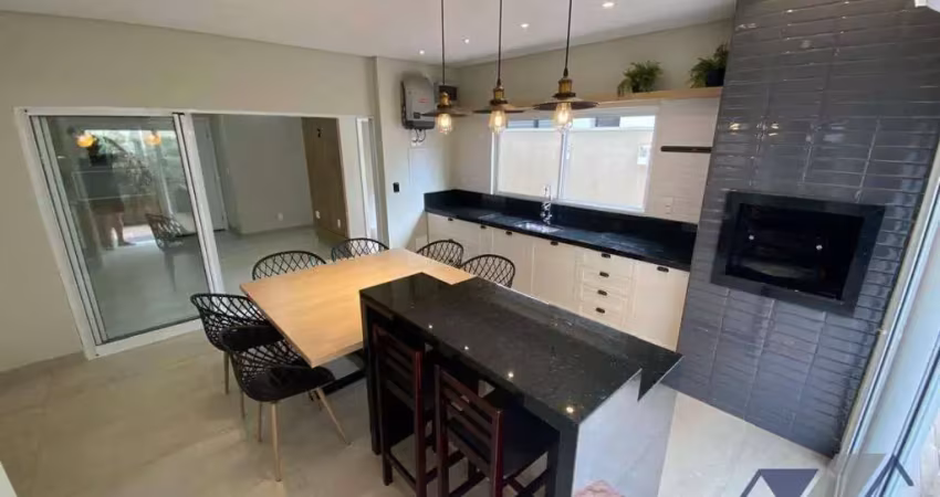 Sobrado com 4 dormitórios à venda, 265 m² por R$ 1.700.000,00 - FAG - Cascavel/PR