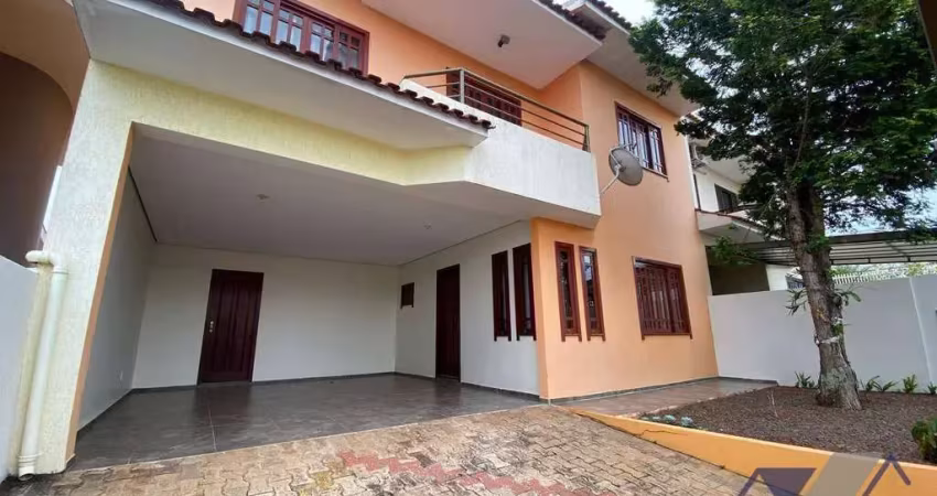 Sobrado com 3 dormitórios para alugar, 166 m² por R$ 4.000,00/mês - Região do Lago - Cascavel/PR