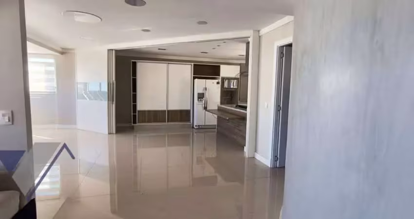 Cobertura com 3 dormitórios à venda, 223 m² por R$ 1.450.000,00 - Centro - Cascavel/PR