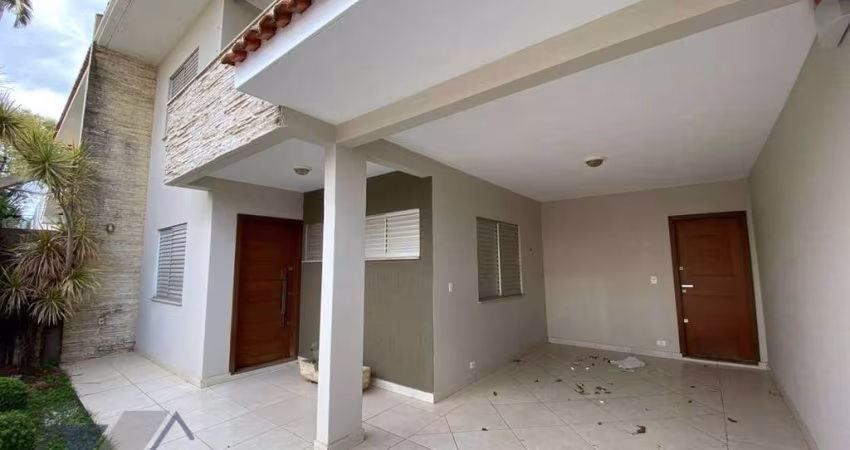 Sobrado com 3 dormitórios para alugar, 132 m² por R$ 4.500,00/mês - Centro - Cascavel/PR