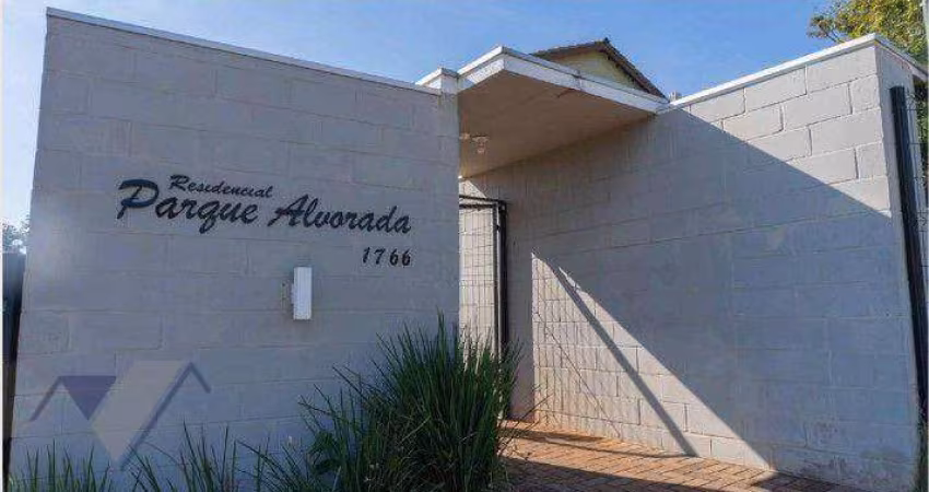 Sobrado com 2 dormitórios à venda por R$ 300.000,00 - Brasília - Cascavel/PR