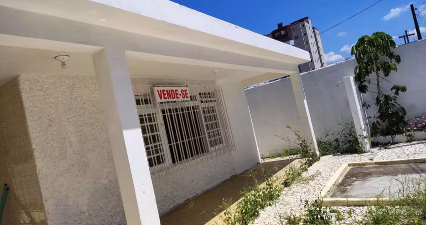 MONGAGUÁ-OPORTUNIDADE- CASA 3 DORMITÓRIOS-SUITE- DEP COMPLETA-3 VAGAS-50 MTS PRAIA- REF 2217