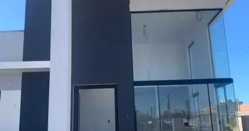 Casa com 2 quartos à venda na Avenida Atlântica, 2064, Centro, Tramandaí