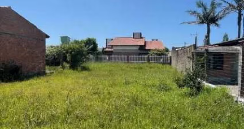 TERRENO A 250 METROS DO MAR E AO LADO DA PRAÇA DA CORUJA EM NOVA TRAMANDAÍ