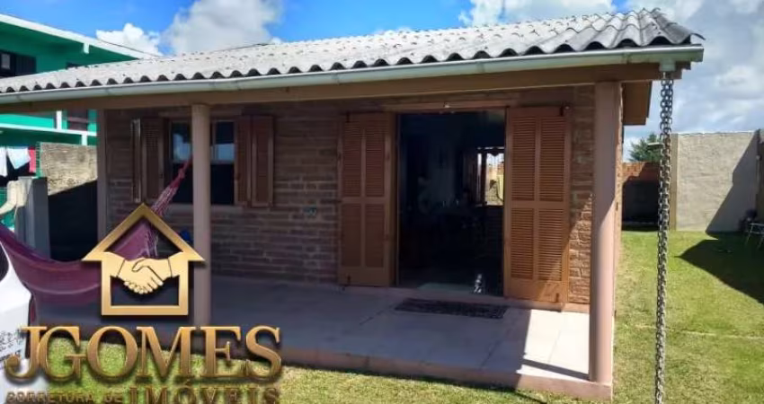 CASA MOBILIADA COM SEGURANÇA 24H – OPORTUNIDADE EM TRAMANDAÍ!