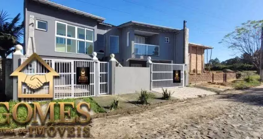 Casa com 2 quartos à venda na Avenida Atlântica, 2064, Centro, Tramandaí