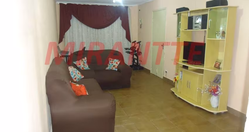 Sobrado de 227m² com 3 quartos em Santana