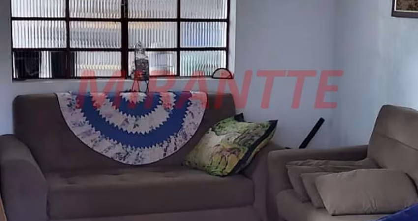 Sobrado de 200m² com 3 quartos em Vila Mazzei