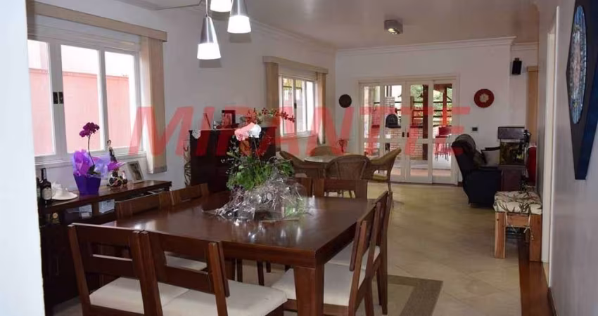 Sobrado de 173m² com 3 quartos em Jardim Itatinga