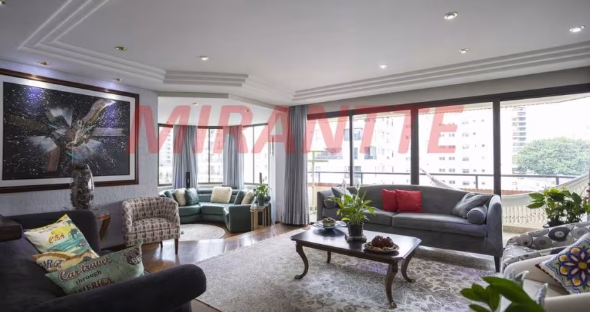 Apartamento de 218m² com 4 quartos em Santana
