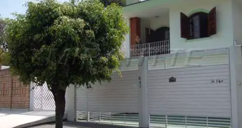 Sobrado com 4 quartos em Vila Albertina