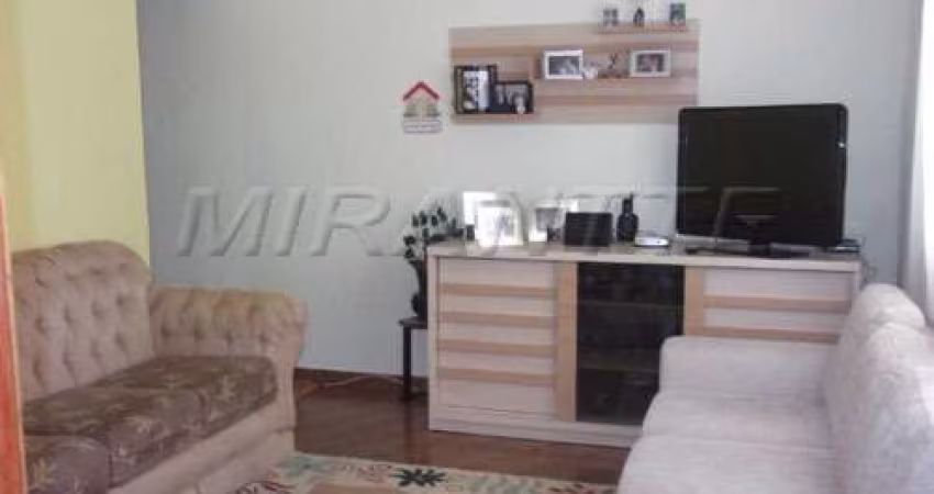 Sobrado de 180m² com 2 quartos em Vila Constança